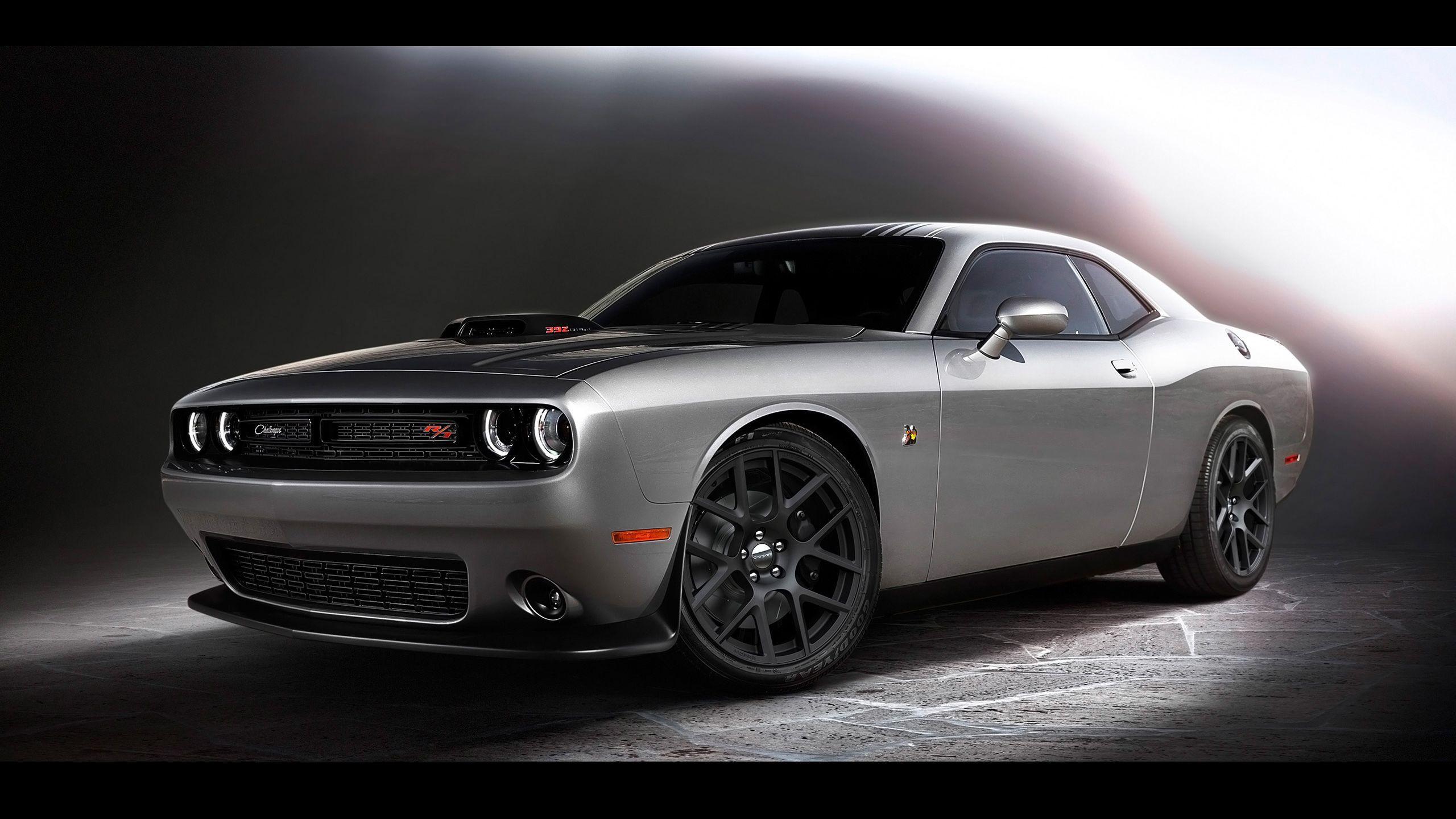 White Dodge Challenger Wallpapers