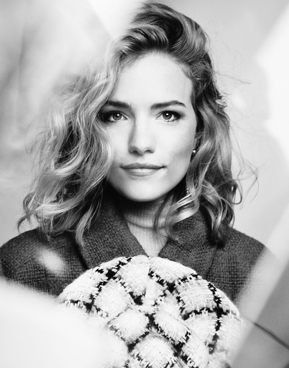 Willa Fitzgerald Photoshoot 2018 Wallpapers