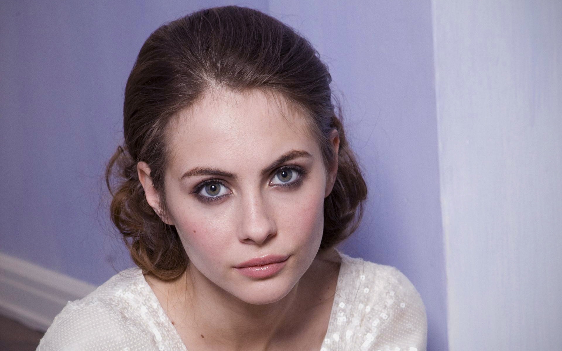 Willa Holland 2017 Wallpapers