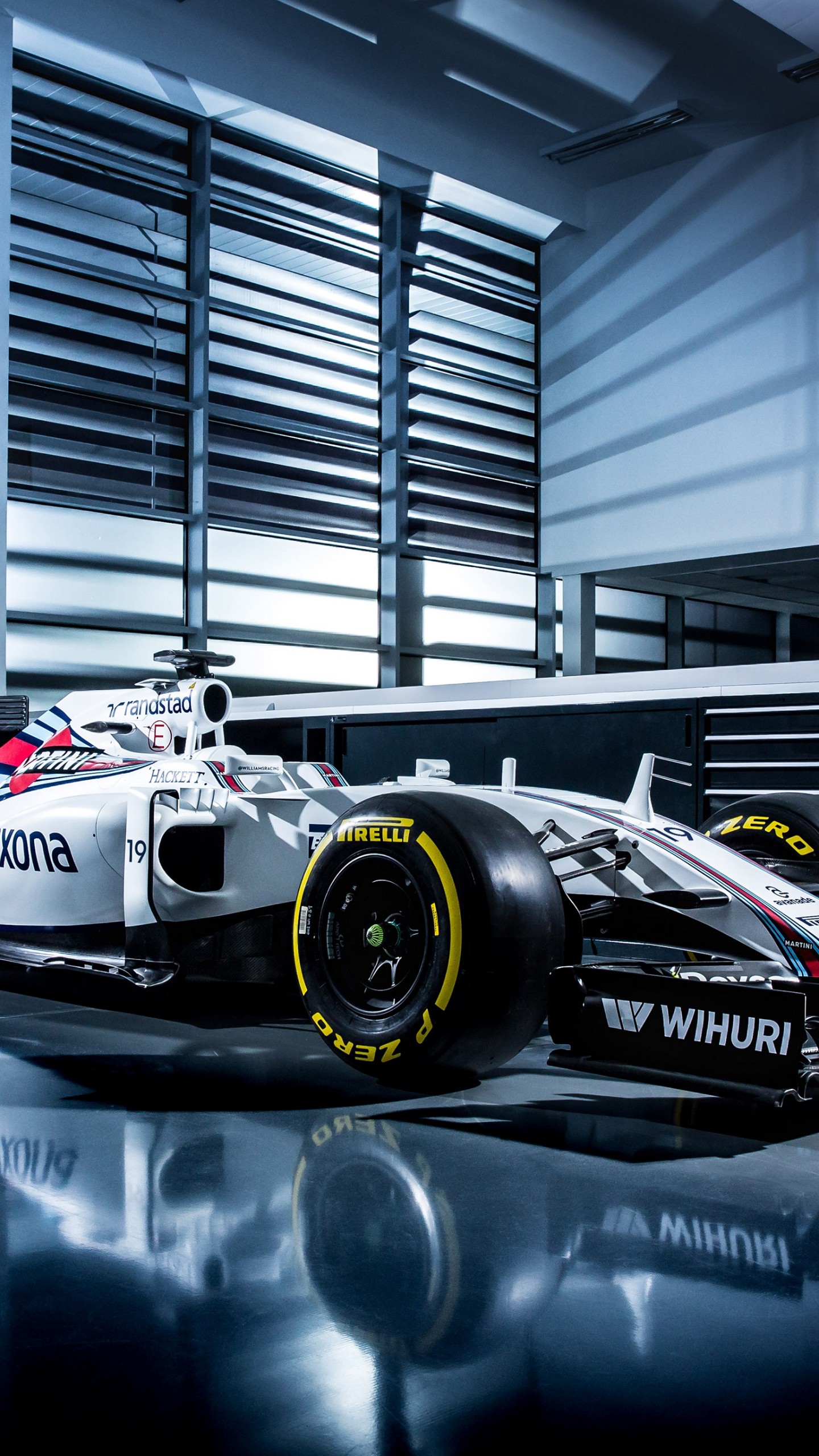 Williams Fw38 Wallpapers