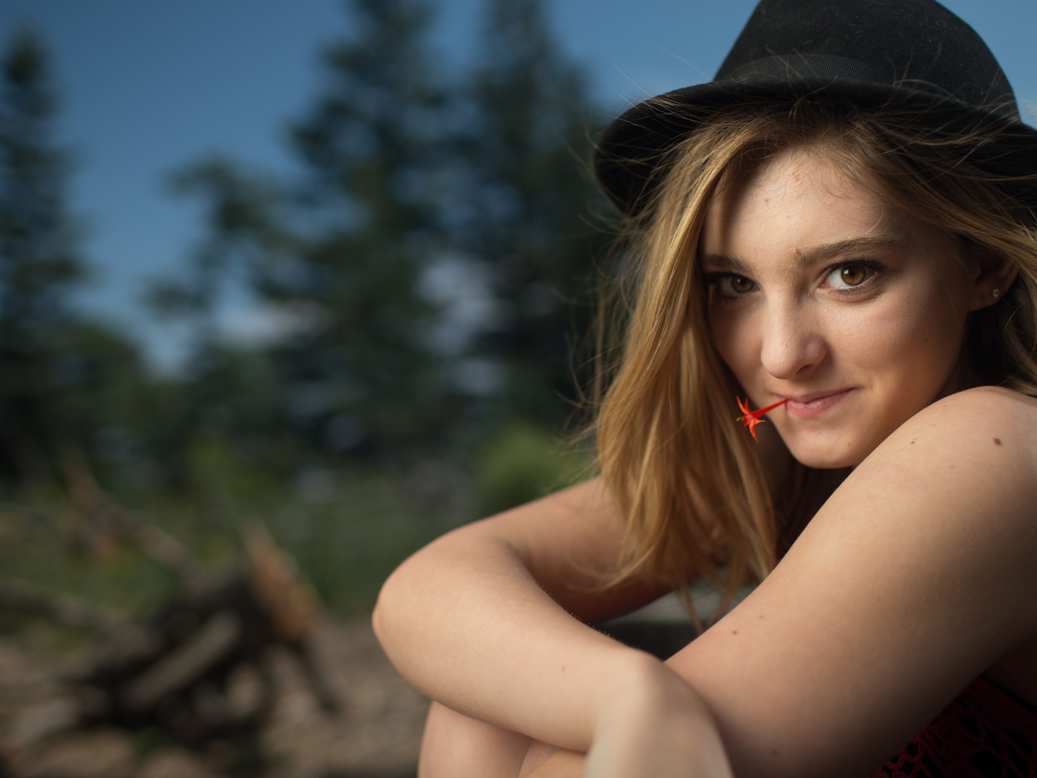 Willow Shields Wallpapers