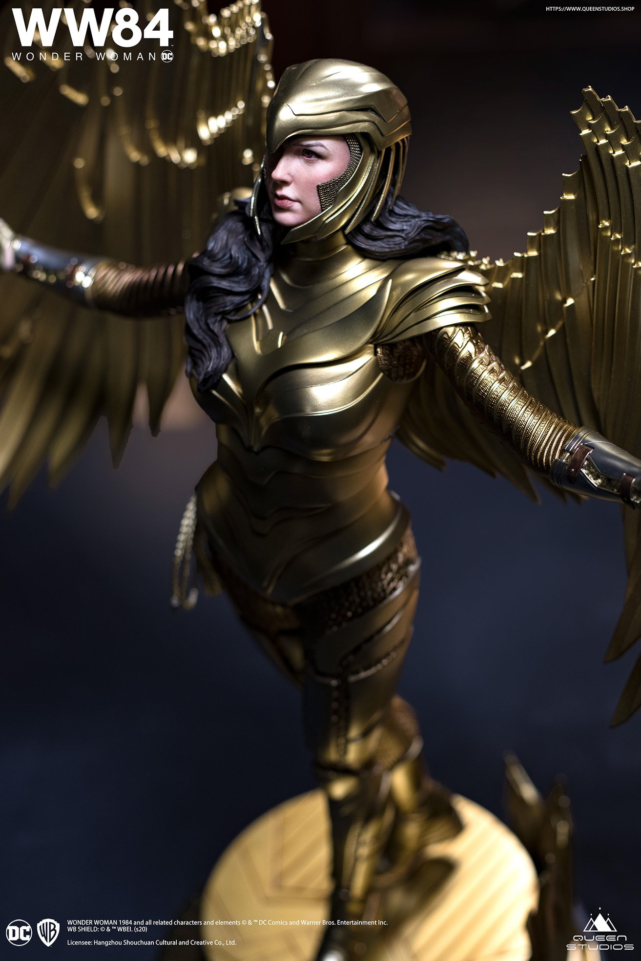 Wonder Woman Golden Eagle Armor Wallpapers