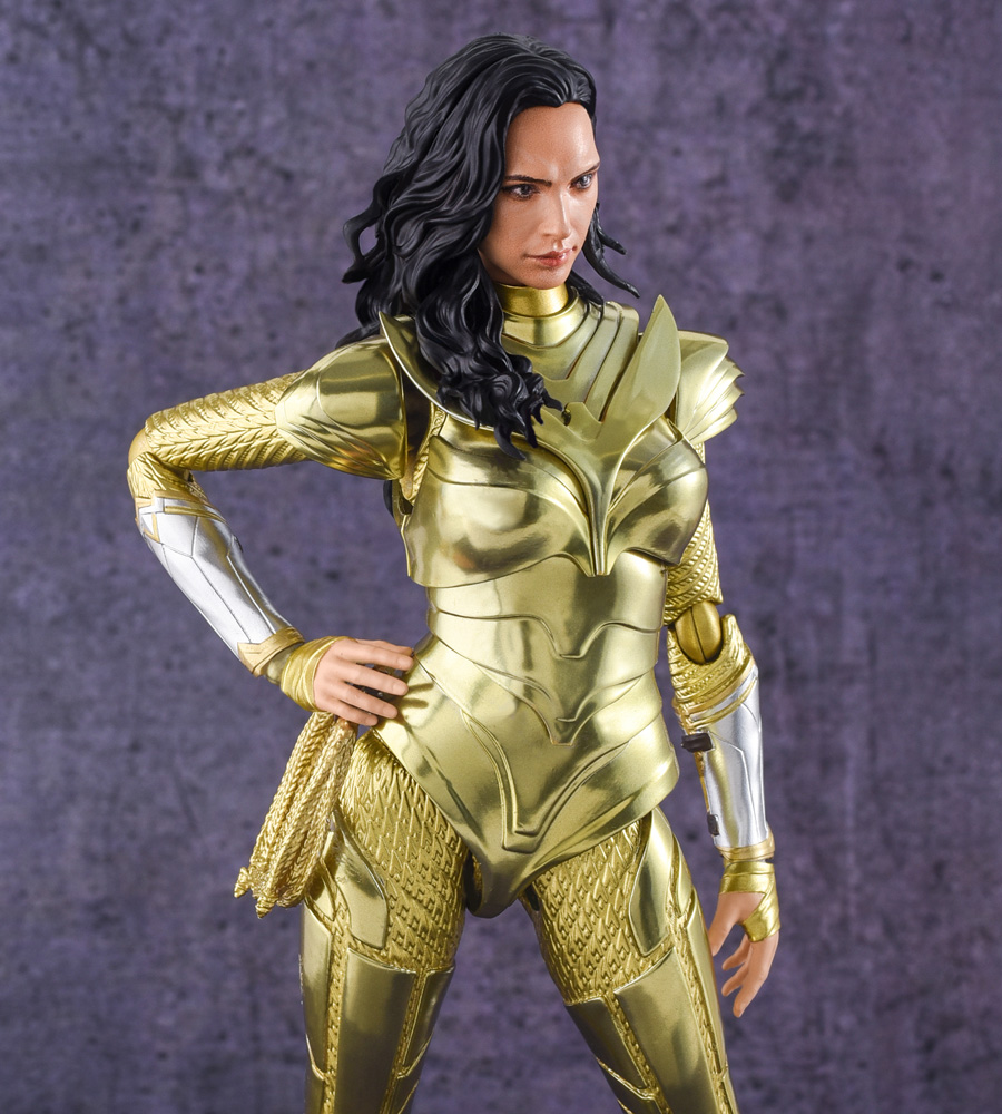 Wonder Woman Golden Eagle Armor Wallpapers