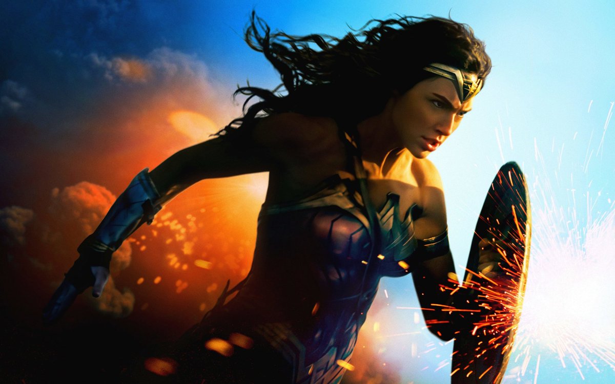 Wonder Woman With Strombreaker Wallpapers