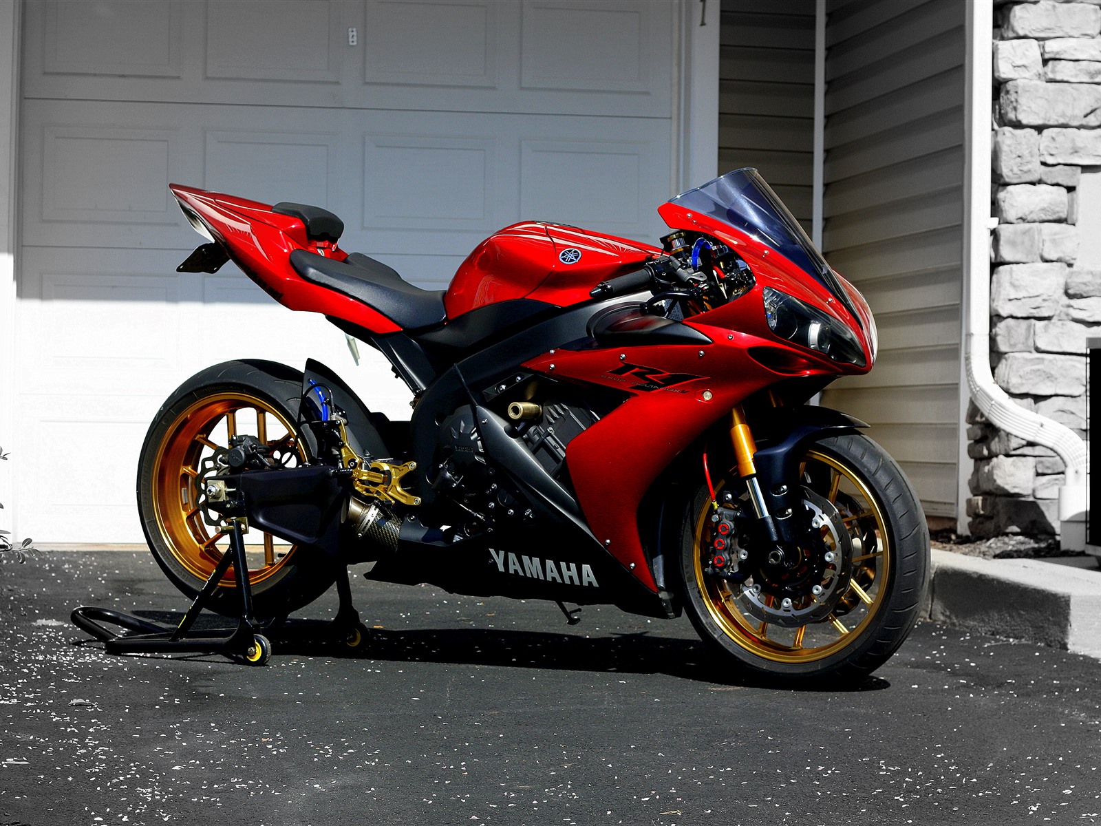 Yamaha Motorcycle Wallpapers