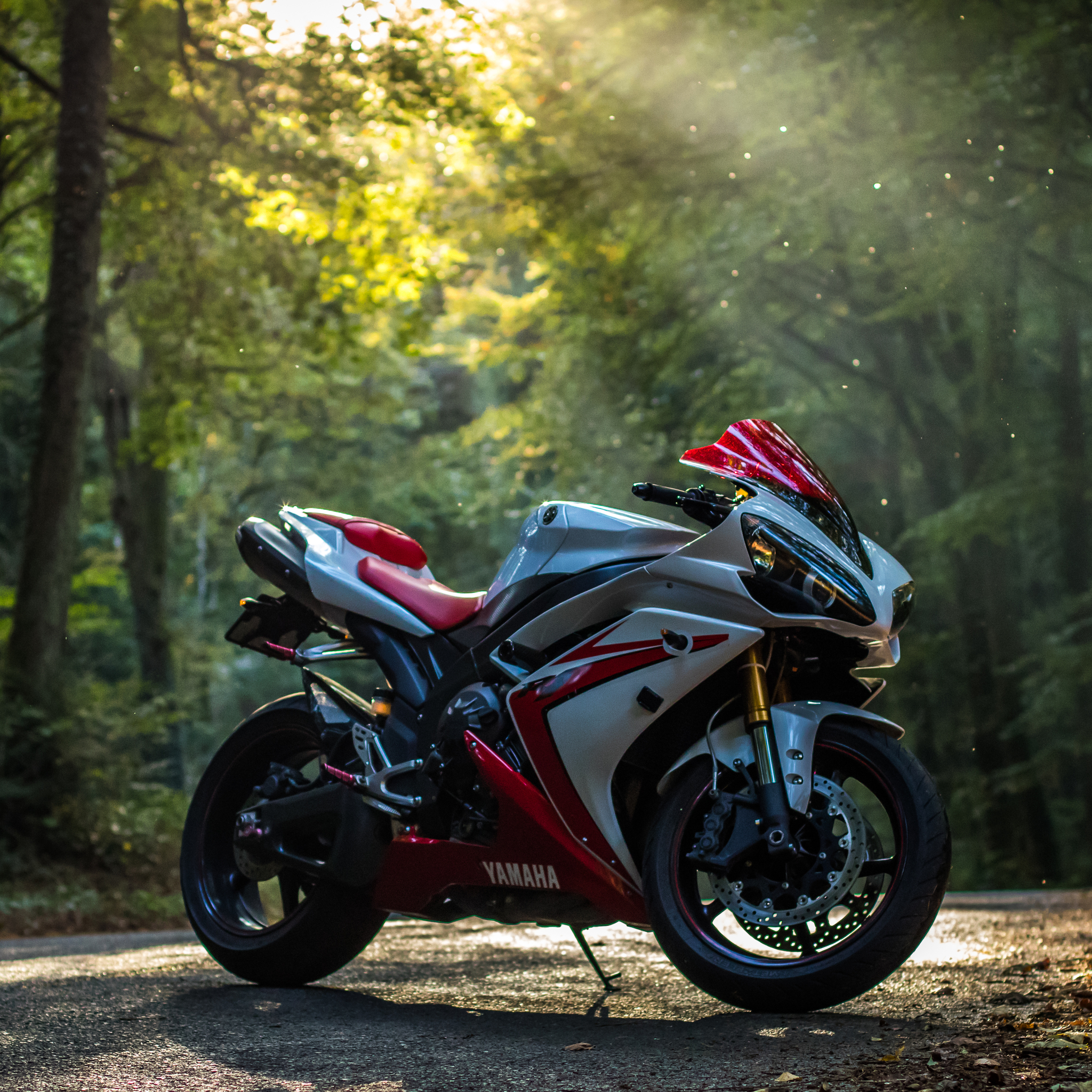 Yamaha R1 Red Wallpapers