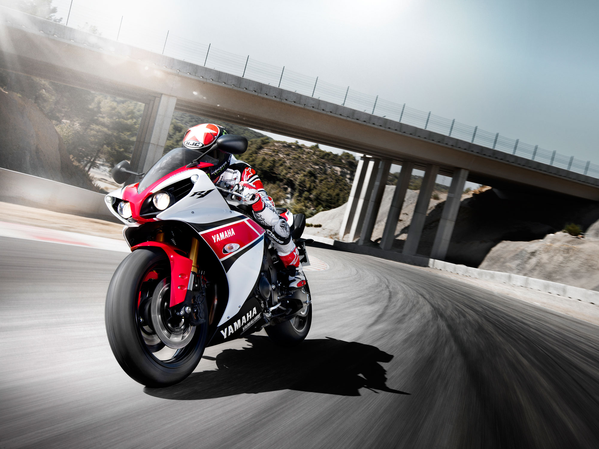 Yamaha R1 Red Wallpapers