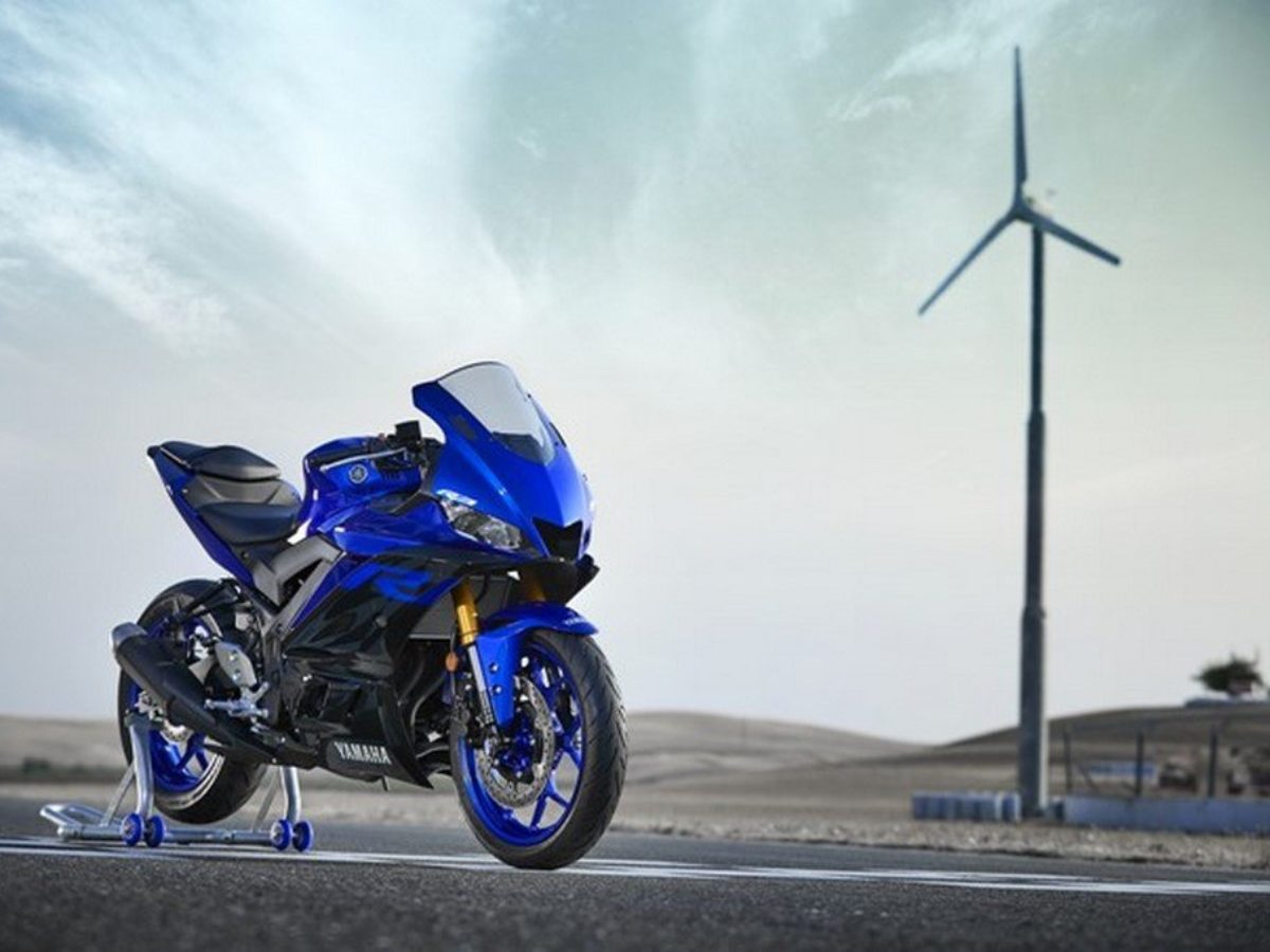 Yamaha R3 Wallpapers