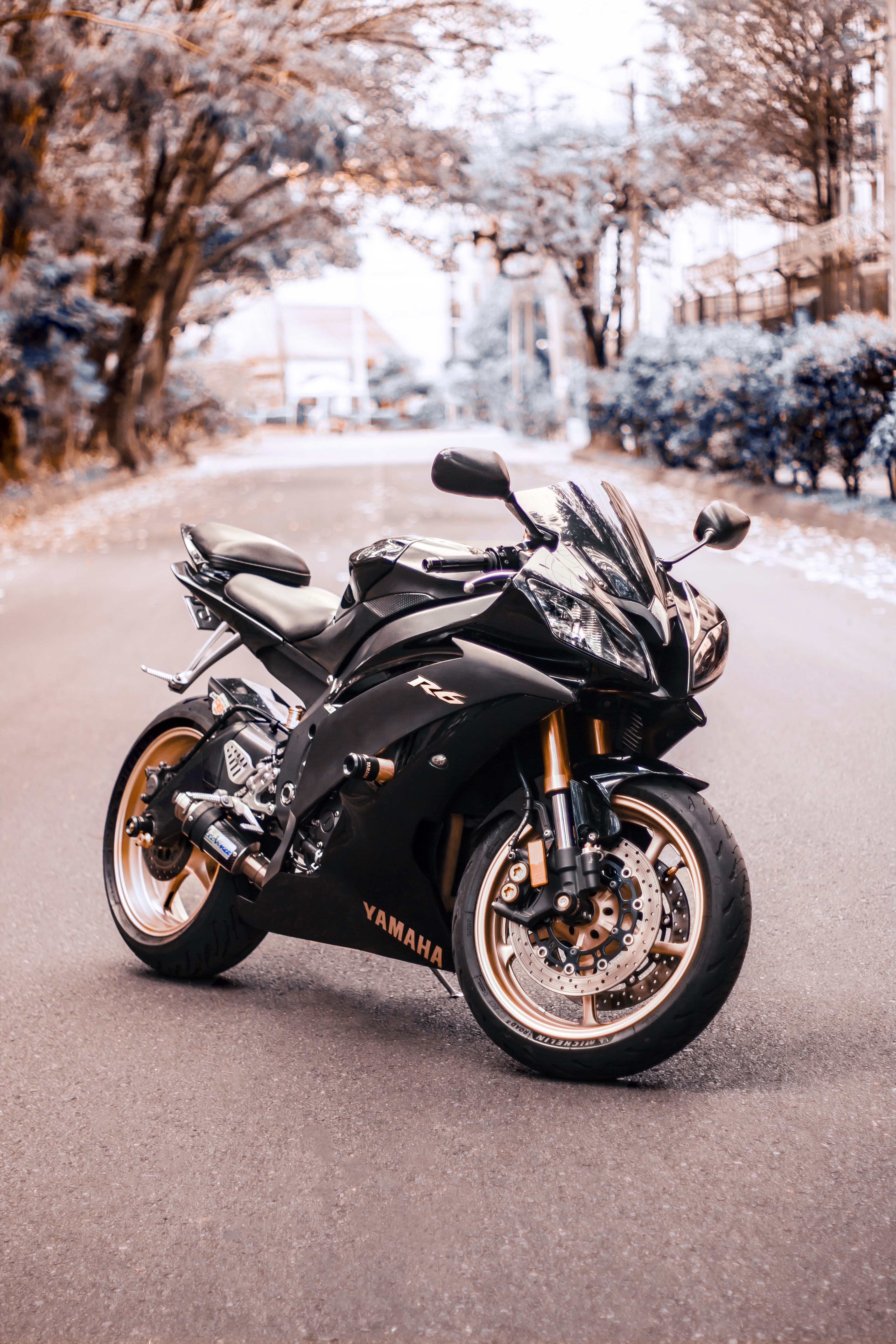 Yamaha R6 Wallpapers