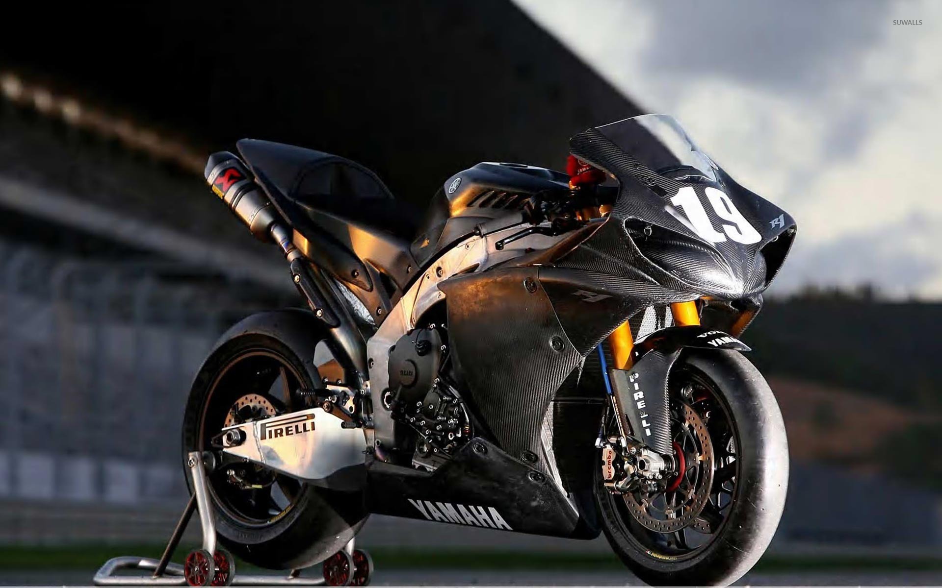 Yamaha Yzf-R1 Wallpapers