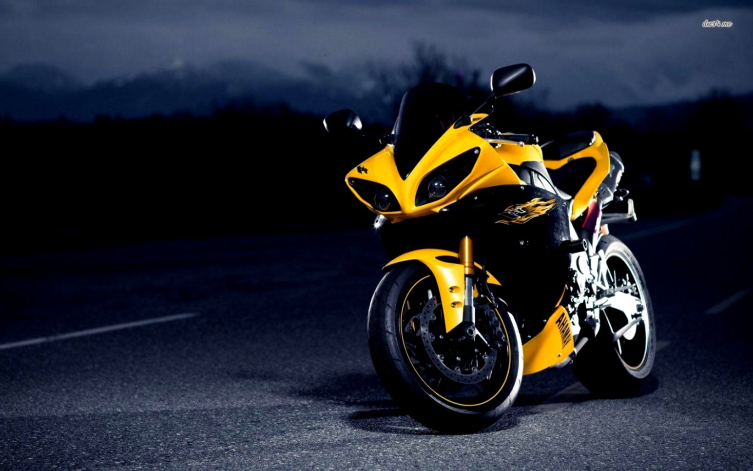 Yamaha Yzf-R1 Wallpapers