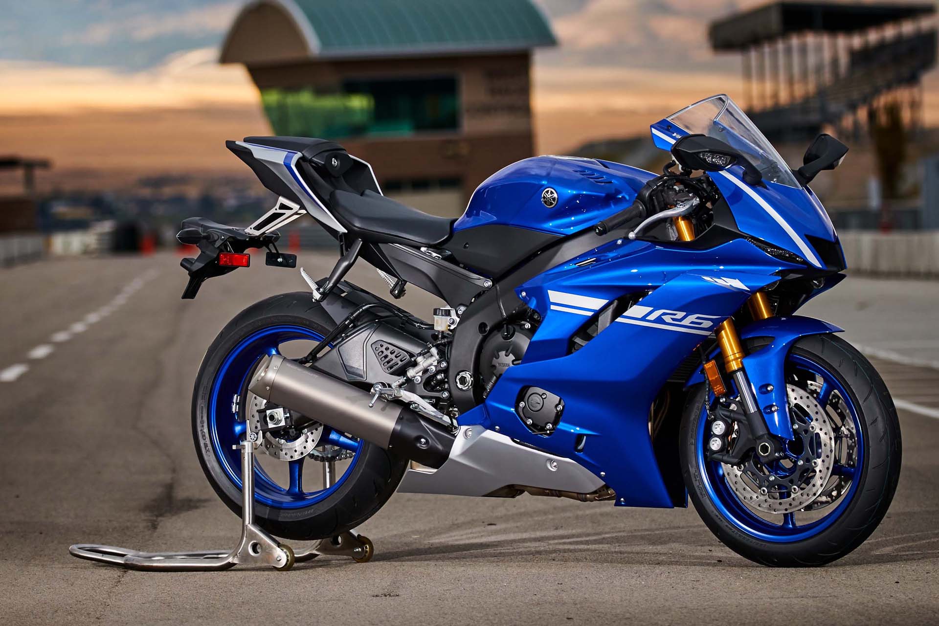 Yamaha Yzf R6 Wallpapers