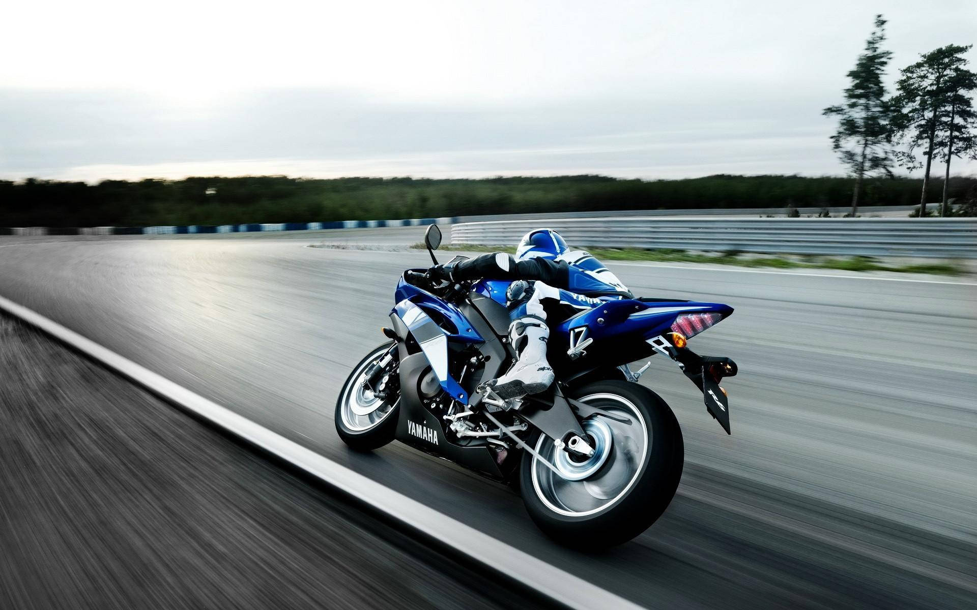 Yamaha Yzf R6 Wallpapers