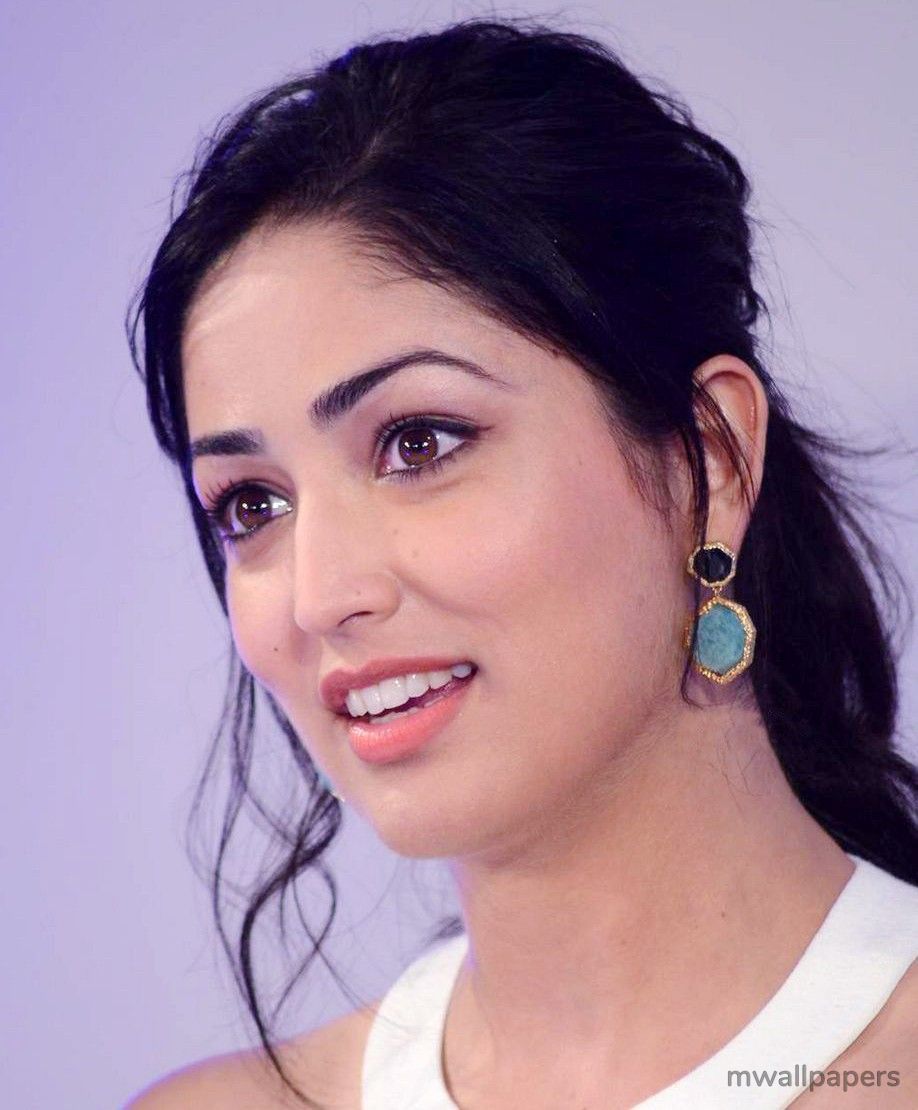 Yami Gautam Hot Photos Hd Wallpapers