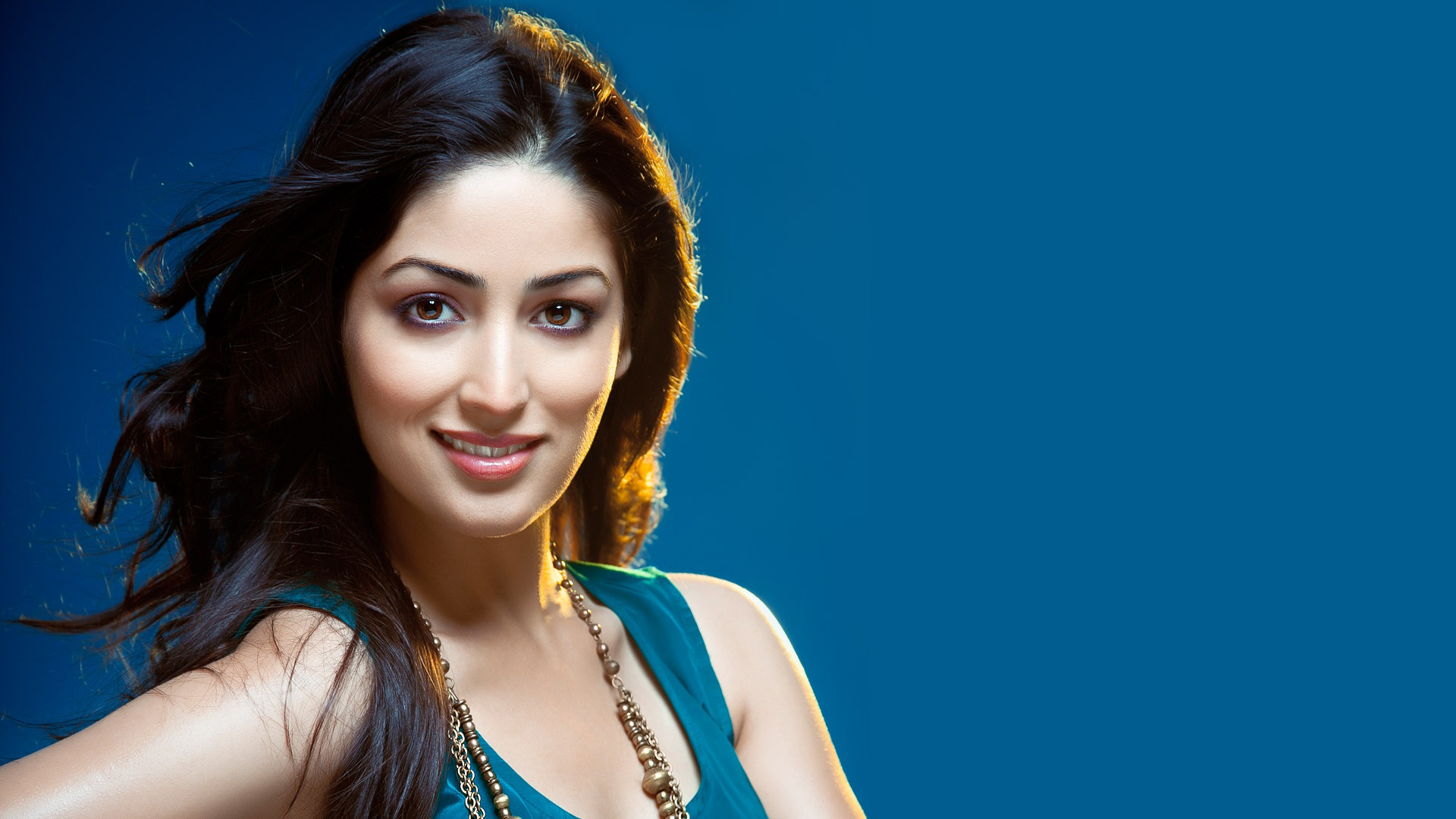 Yami Gautam Wallpapers