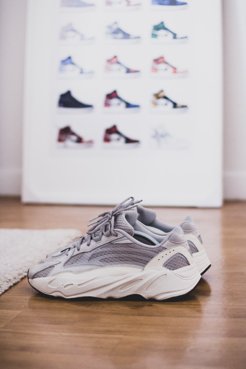 Yeezy 700 Wallpapers