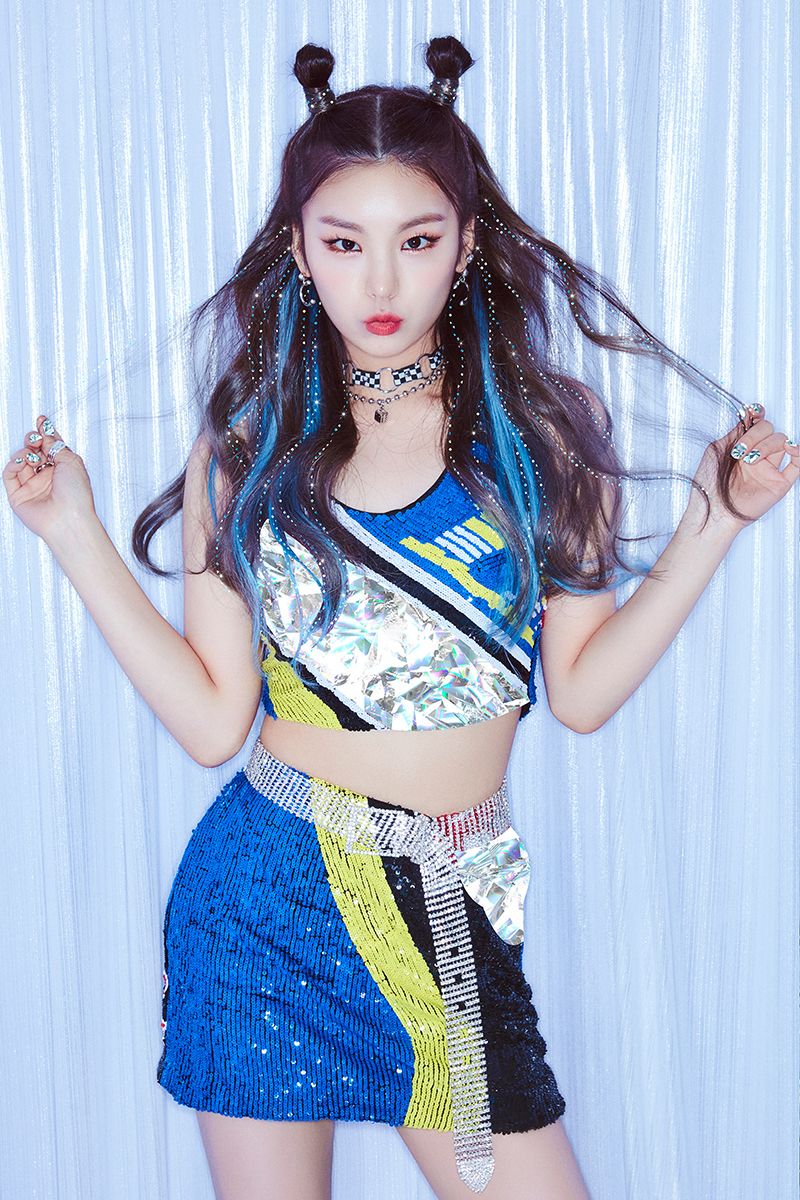 Yeji Itzy Wallpapers