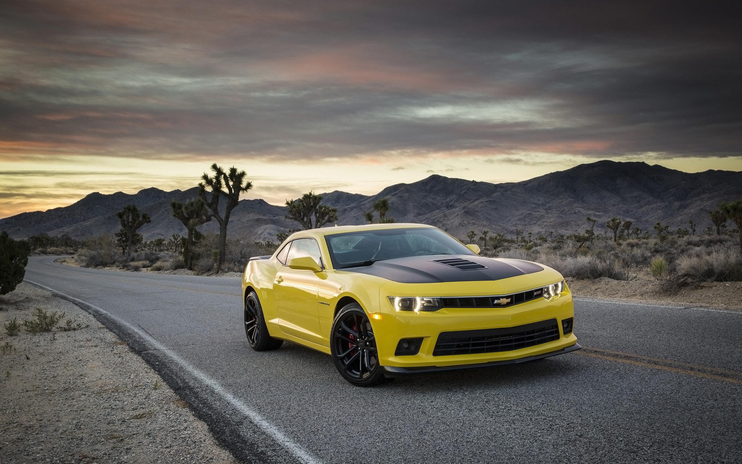 Yellow Camaro Wallpapers