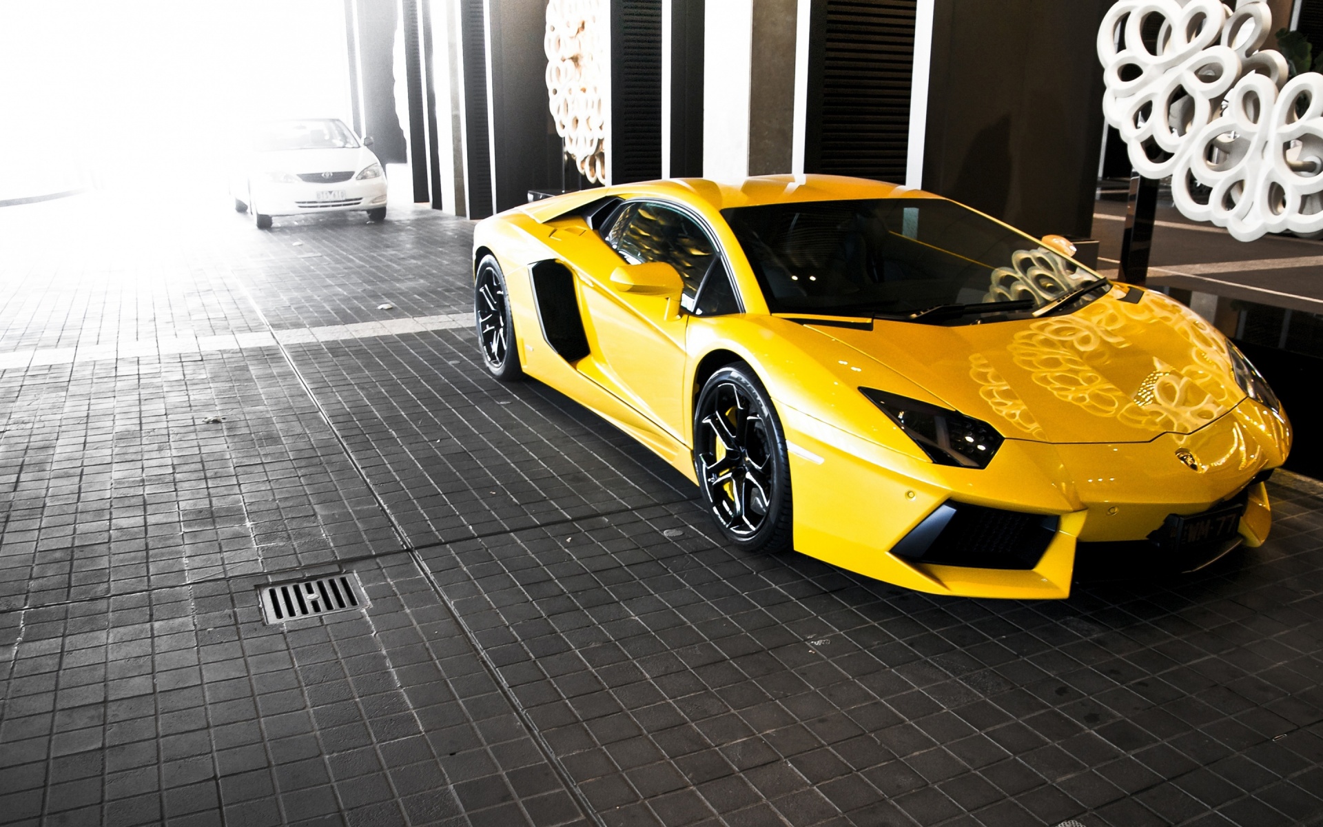 Yellow Lamborghini Aventador Wallpapers