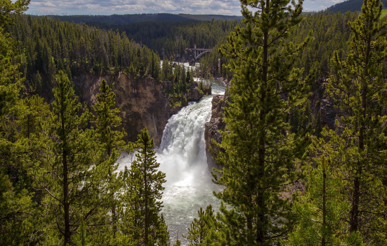 Yellowstone Falls Wallpapers