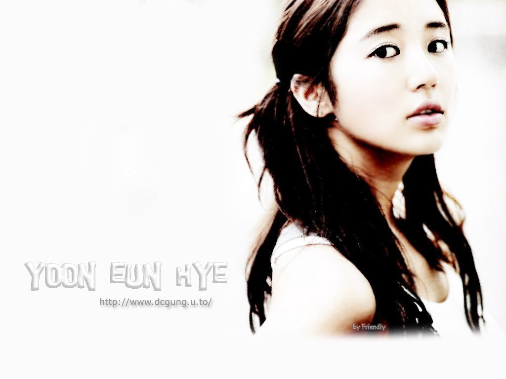 Yoon Eun-hye Wallpapers