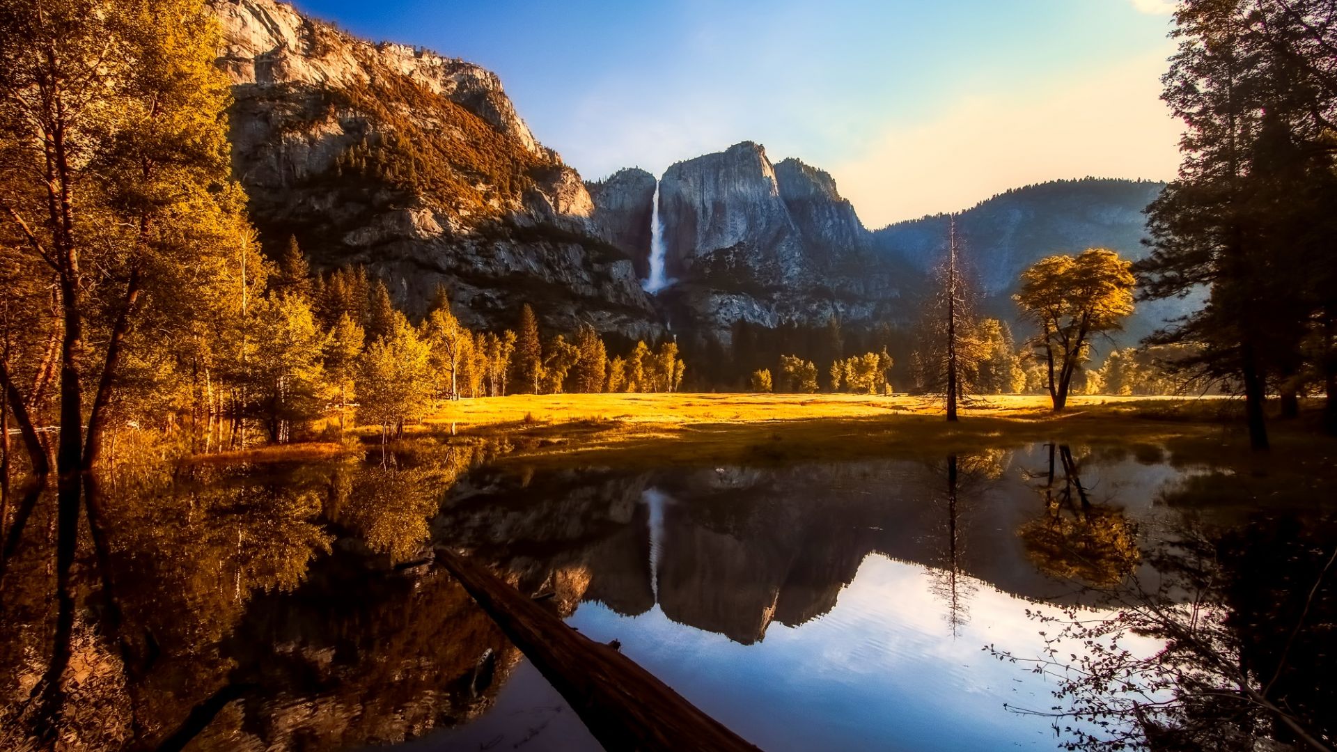 Yosemite Falls Wallpapers