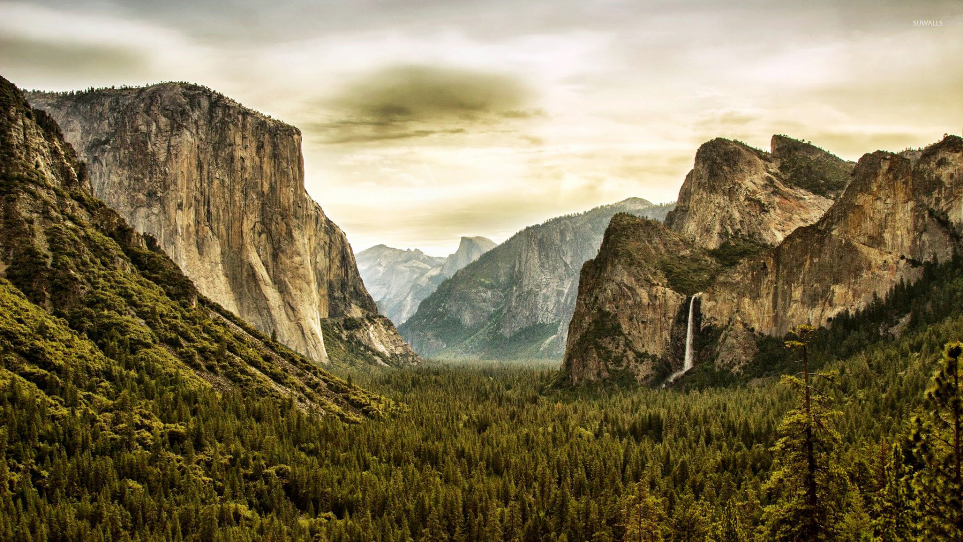 Yosemite Falls Wallpapers