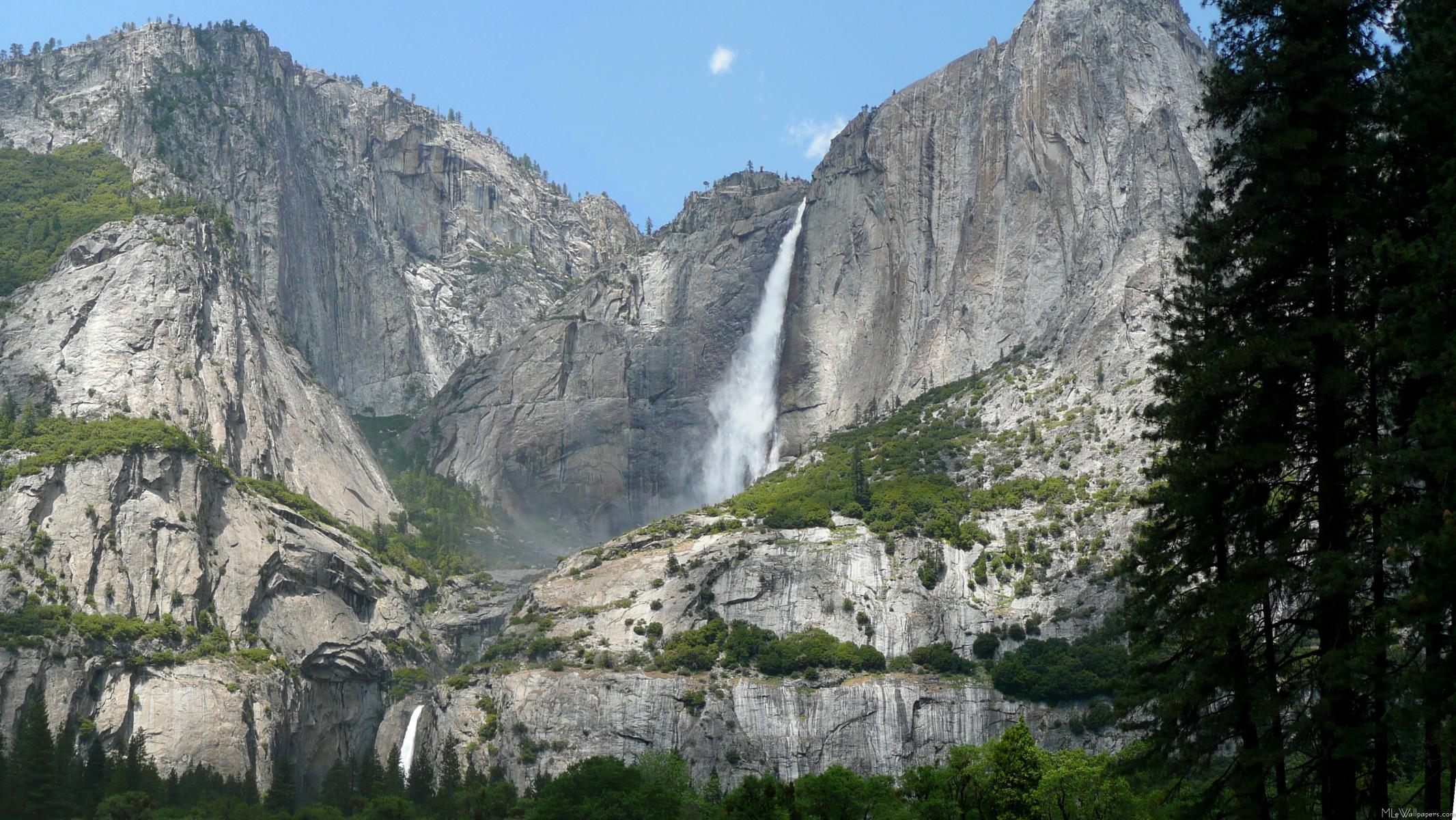 Yosemite Falls Wallpapers