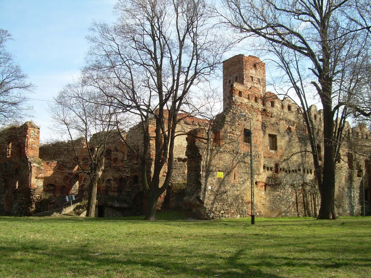Zabkowice Slaskie Castle Wallpapers