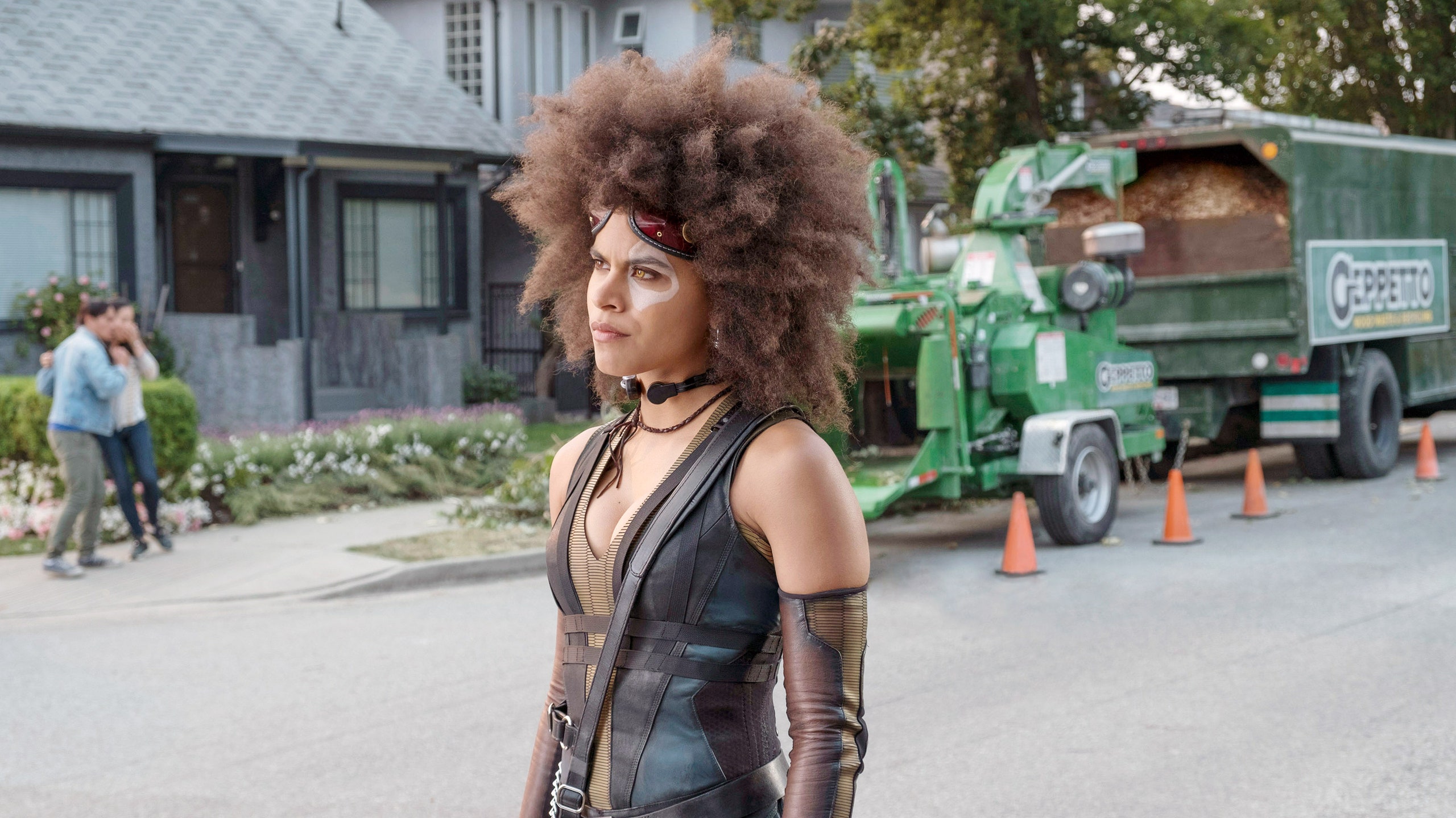 Zazie Beetz As Domino In Deadpool 2 Wallpapers