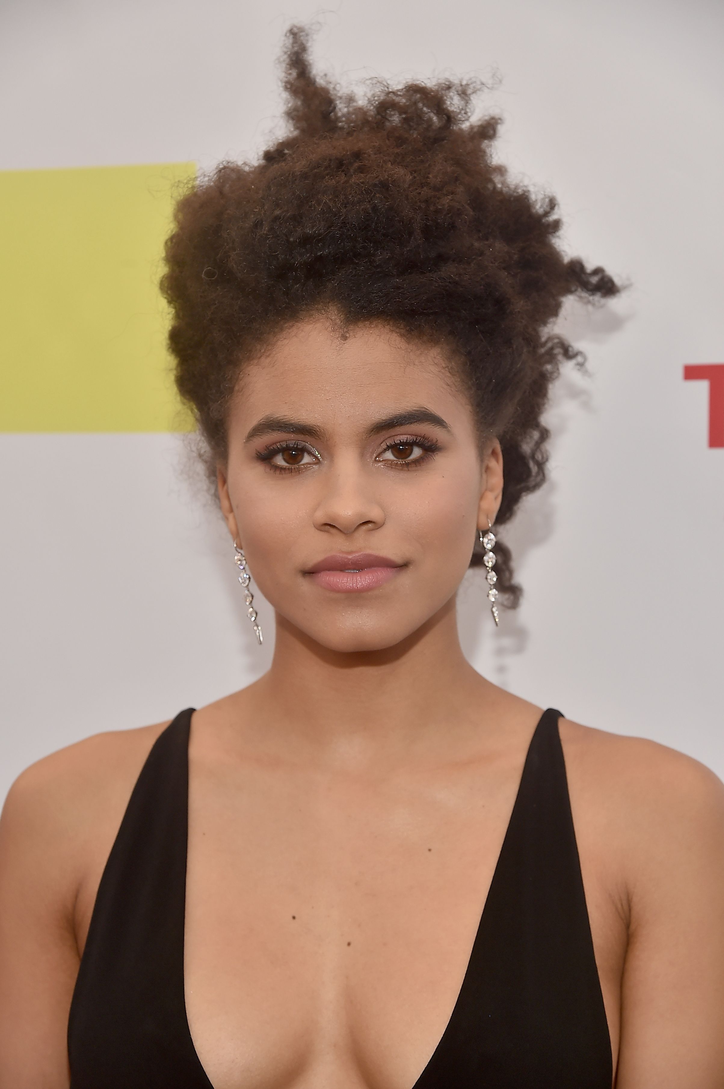 Zazie Beetz Wallpapers