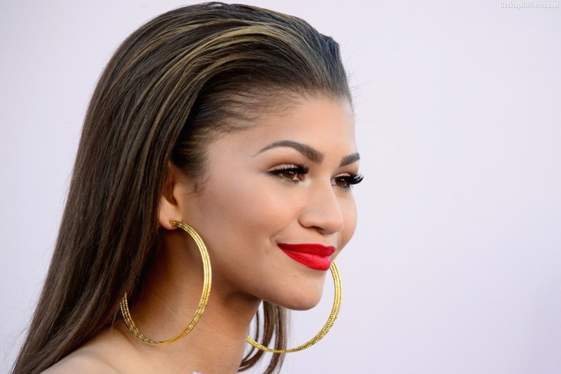 Zendaya Coleman 2021 Actress Wallpapers