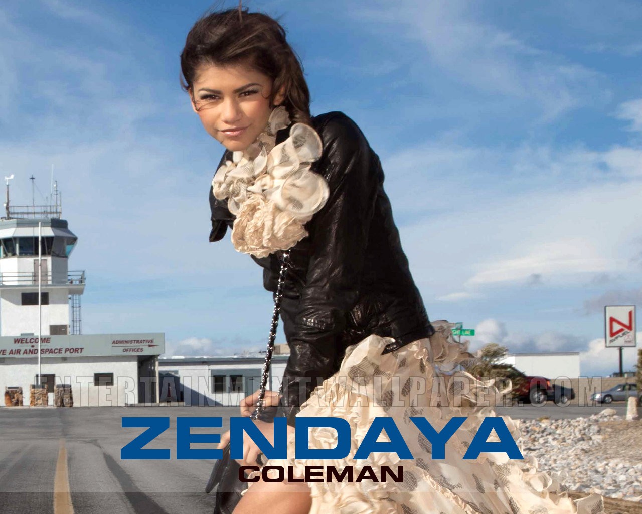 Zendaya Coleman 2021 Wallpapers