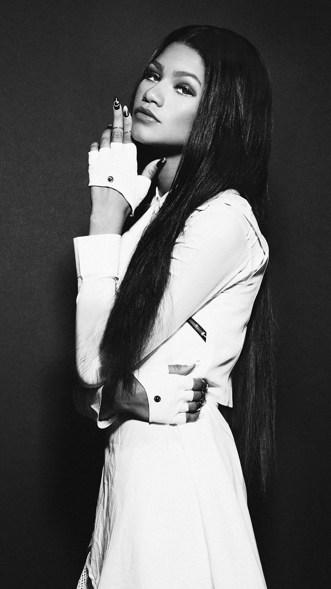 Zendaya Monochrome Wallpapers