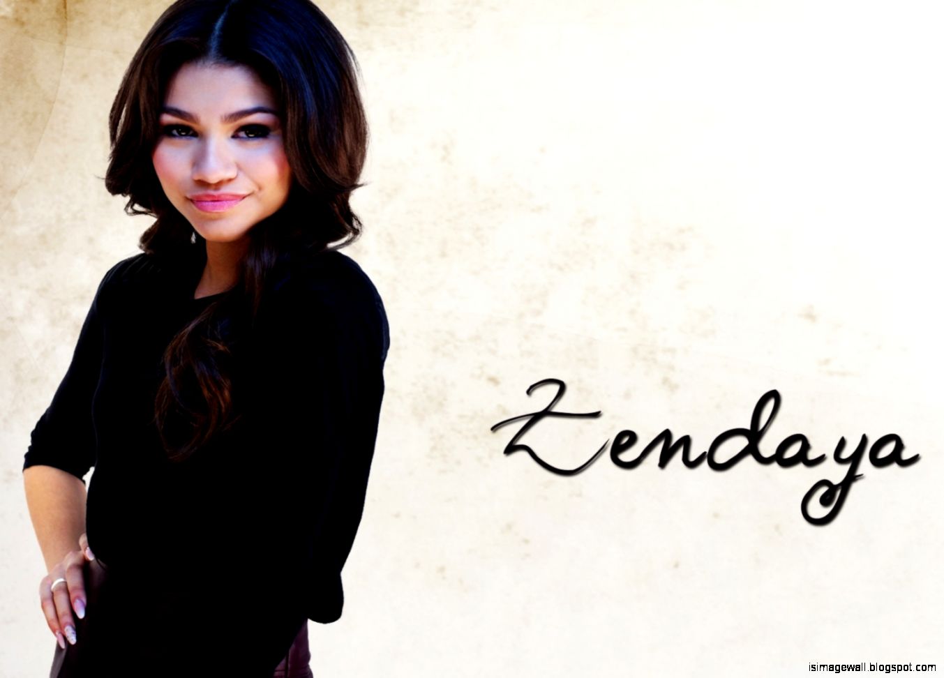 Zendaya Portrait Wallpapers