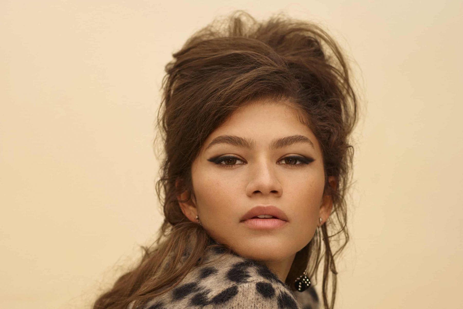 Zendaya Portrait Wallpapers