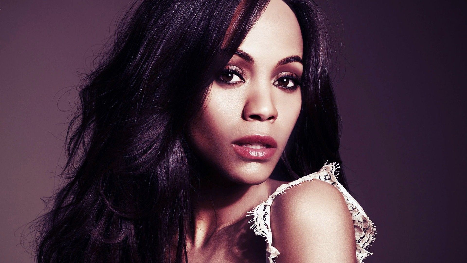 Zoe Saldana Movie Wallpapers