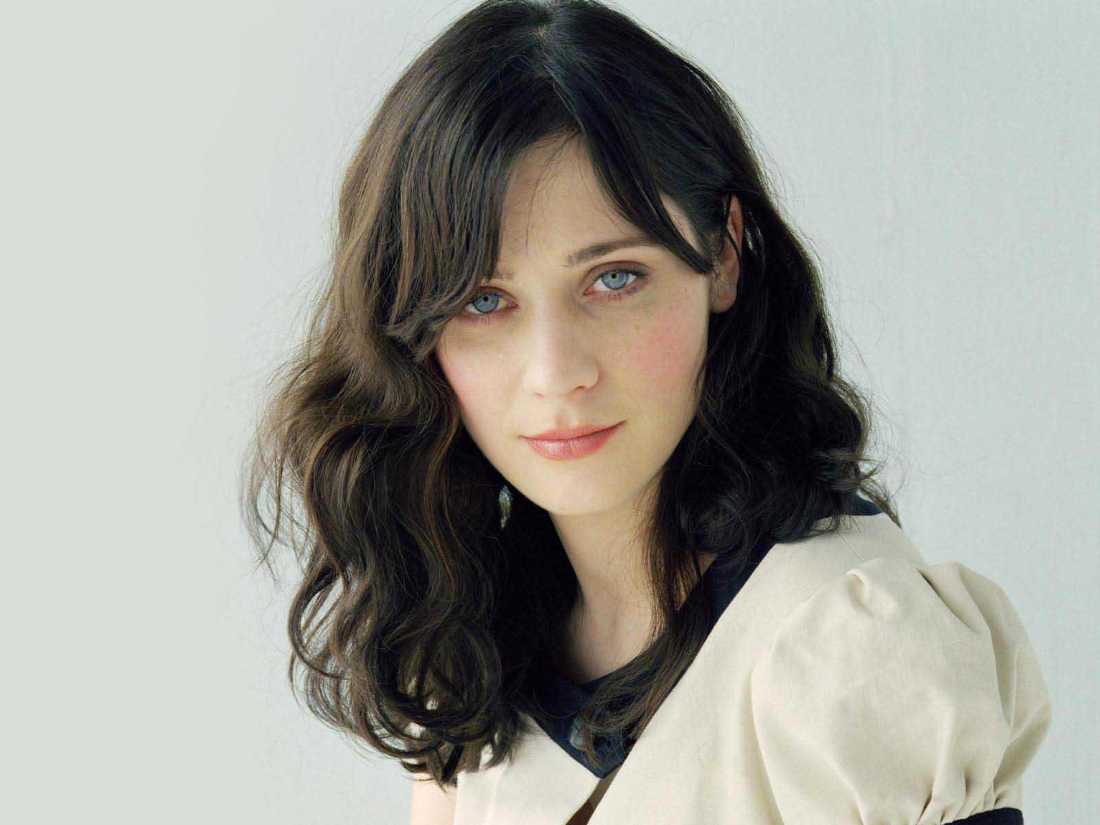 Zooey Deschanel Wallpapers