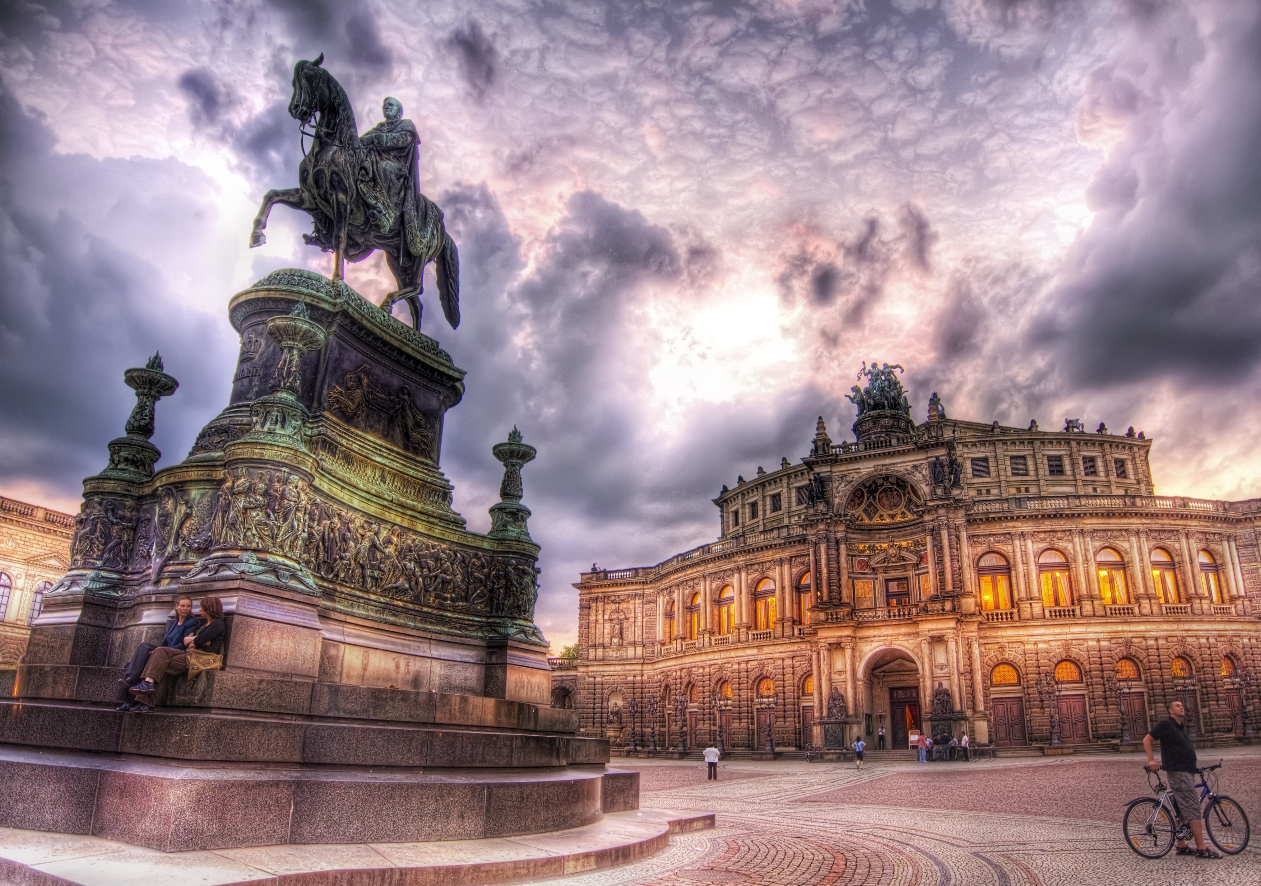 Zwinger (Dresden) Wallpapers